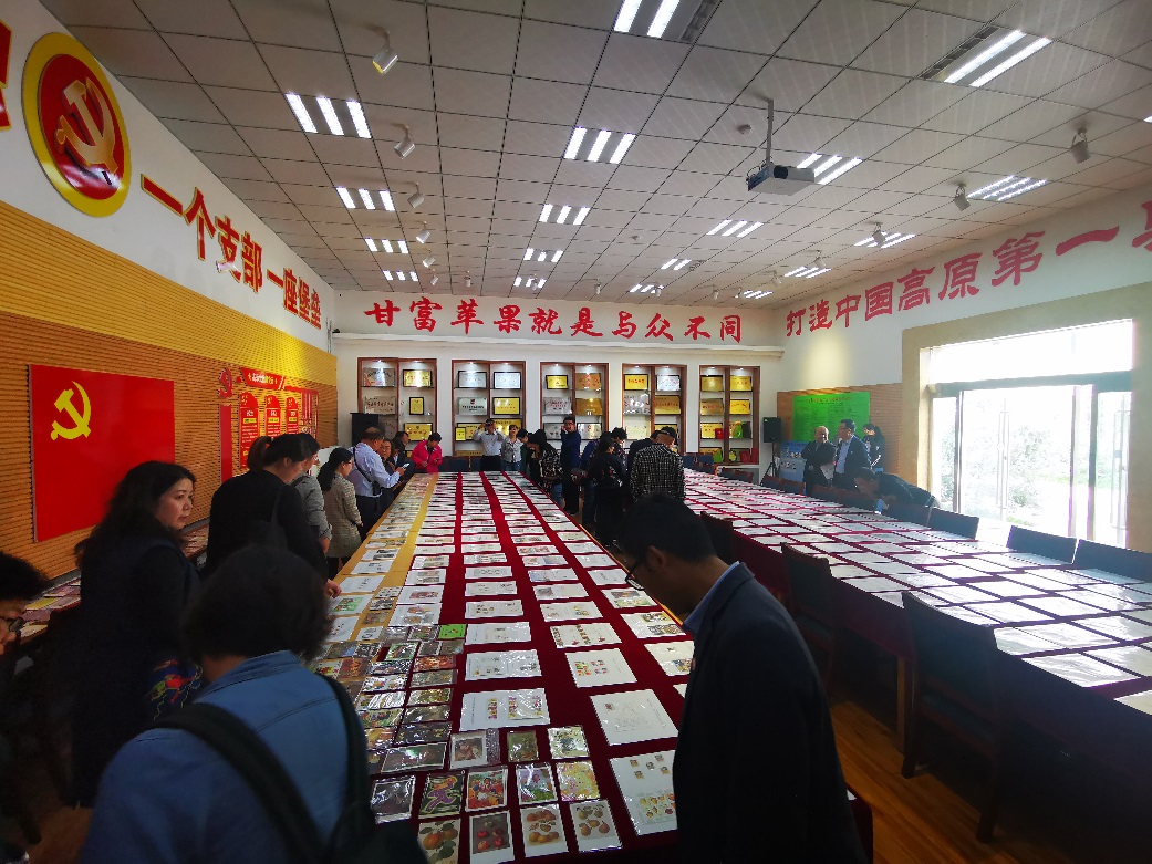 说明: E:\April\m88\2019新闻稿\甘富苹果博物馆\30bfa0f65bddf7f2919a89b20067f79.jpg